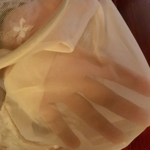 Vtg OLGA TEDDIE Sheer Lace French High Cut 36C 556 - Picture 7 of 8